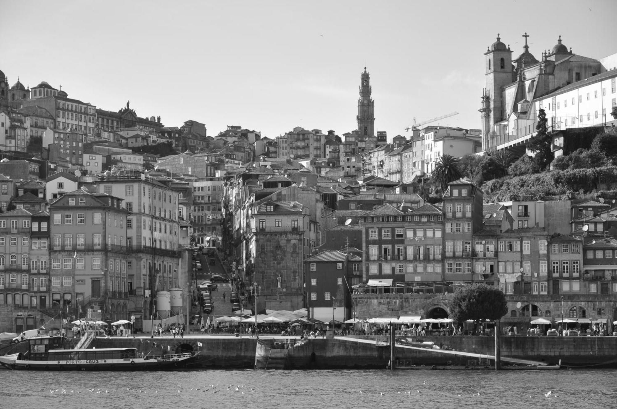 Poveiros Oak Loft - Santo Ildefonso Appartement Porto Buitenkant foto