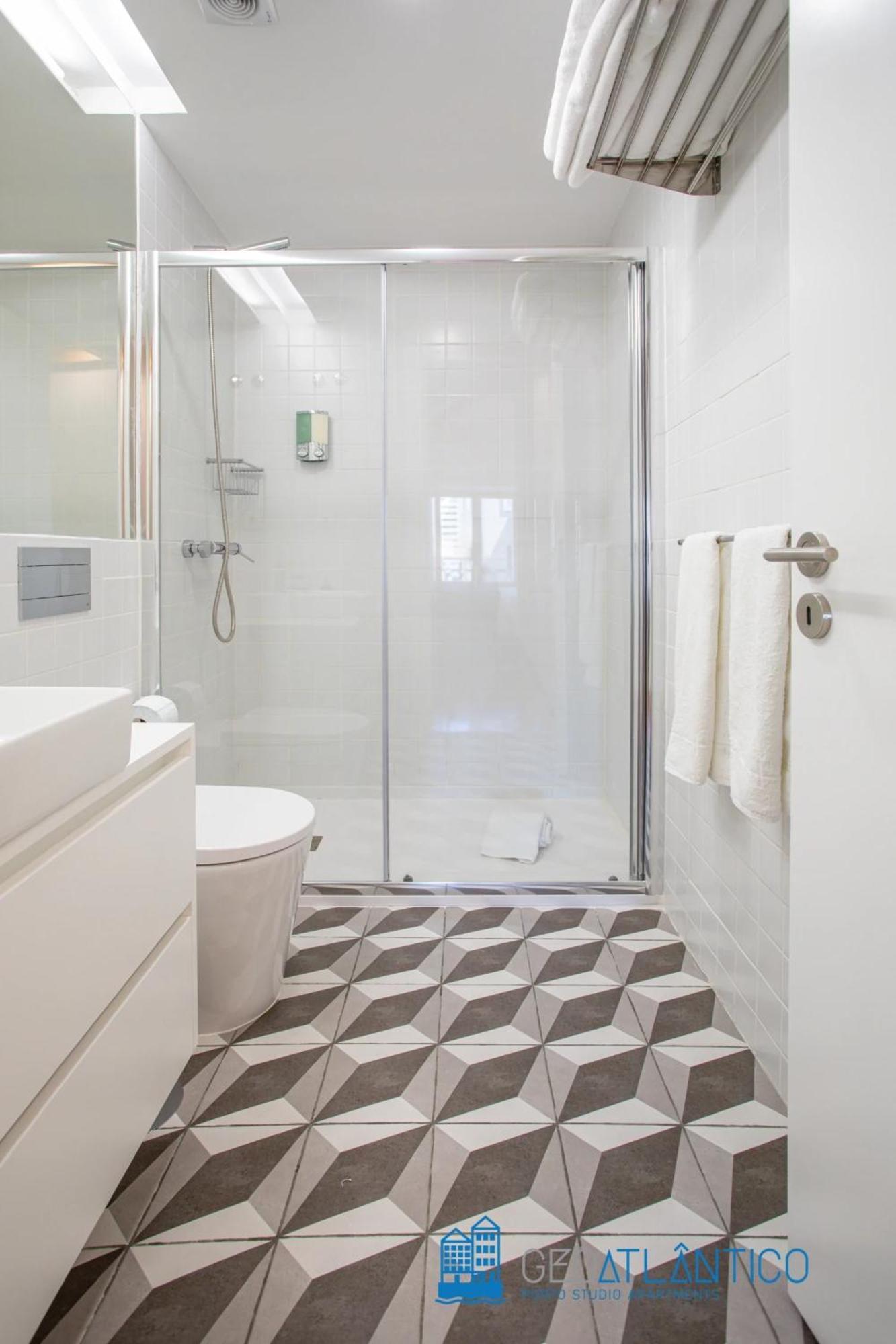 Poveiros Oak Loft - Santo Ildefonso Appartement Porto Buitenkant foto