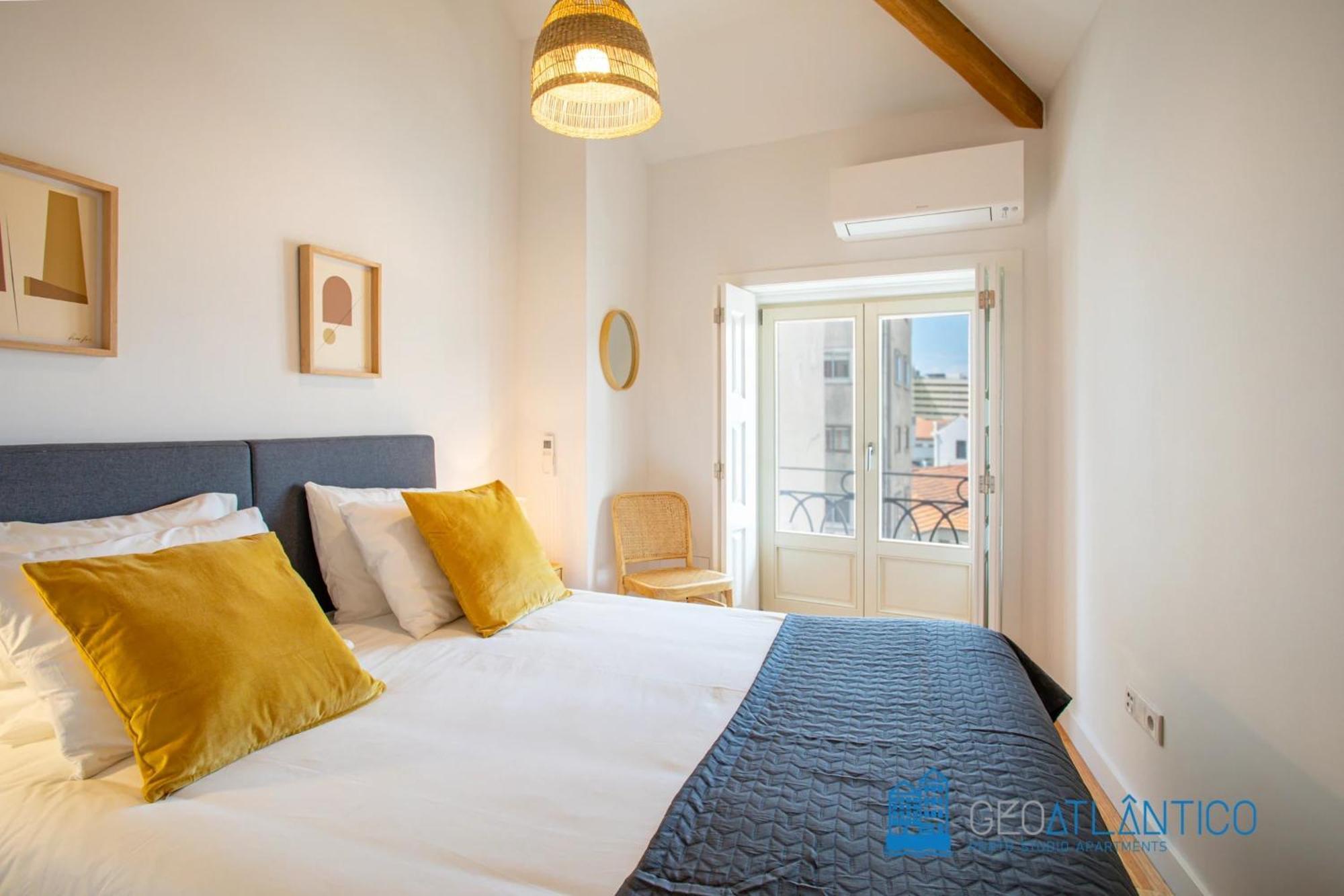 Poveiros Oak Loft - Santo Ildefonso Appartement Porto Buitenkant foto